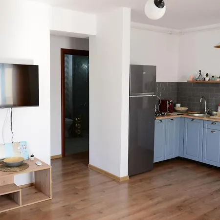 Zarya 4 - Apartament De Lux, 2 Camere, Mamaia Nord *